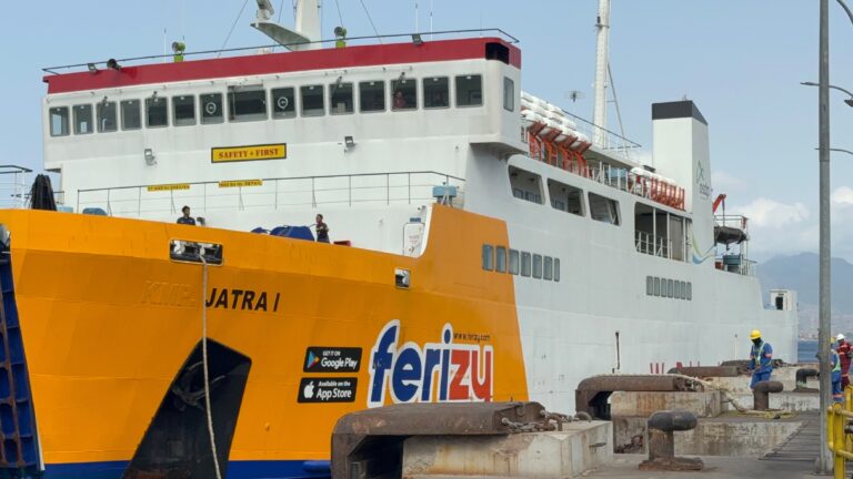 24 Kapal Dikerahkan, ASDP Percepat Penguraian Antrean Ketapang-Gilimanuk
