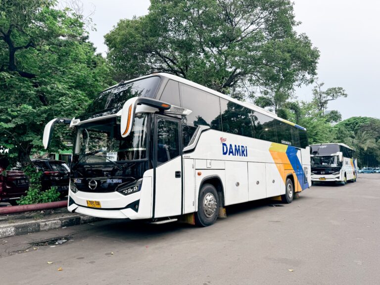 DAMRI Buka Lowongan Kerja, Ada Posisi Staf Komersial dan Manajemen Aset