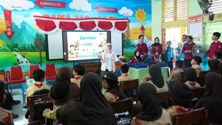 Aksi Srikandi Dekatkan Dunia Energi untuk Generasi Penerus Negeri