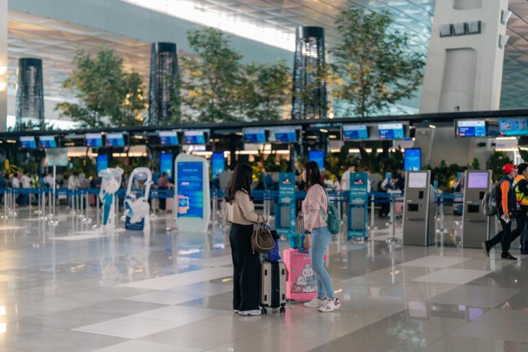 Semua Bandara InJourney Airports Kembali Beroperasi Penuh Pasca Penutupan Dampak Erupsi Gunung Anak Krakatau