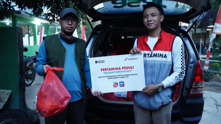 Pulihkan Pascabencana NTT, Pertagas Salurkan 120 Paket Bahan Pangan dan Hygiene Kit