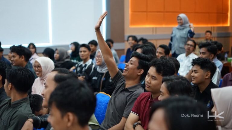Dukung Generasi Muda Menuju Indonesia Emas 2045, Hutama Karya Gelar ‘HK Mengajar’