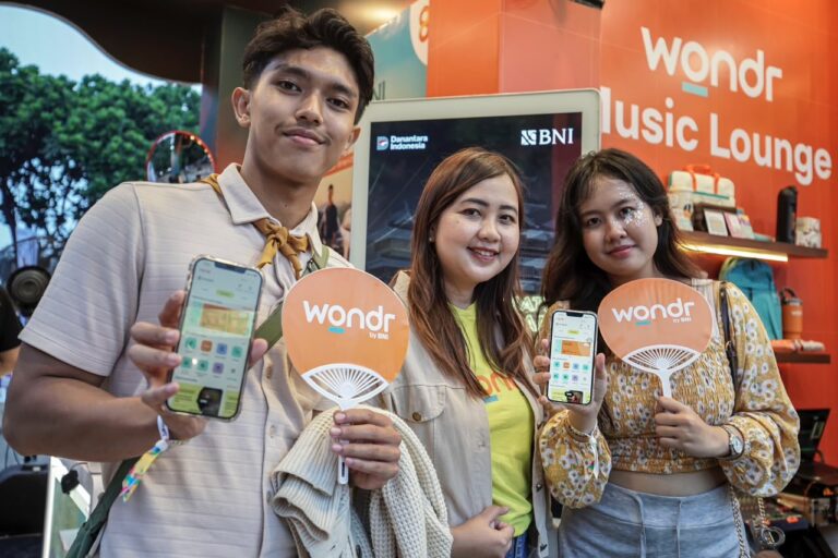 BNI Ungkap Keseruan Layanan Digital di Jatinangor Music Fest IKA Unpad