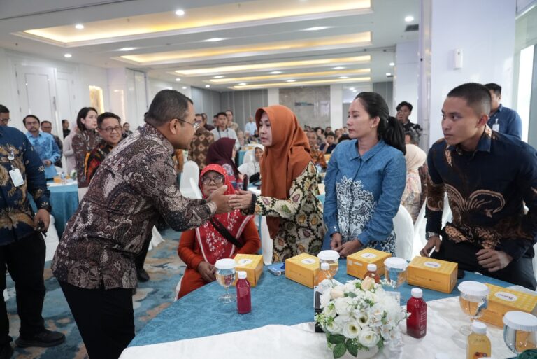 BP BUMN dan BUMN Salurkan Tali Kasih bagi Keluarga Jurnalis dan Awak Kapal Korban Insiden Arupadhatu I