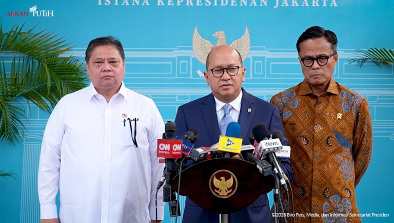 Danantara Segera Bentuk BUMN Tekstil Baru